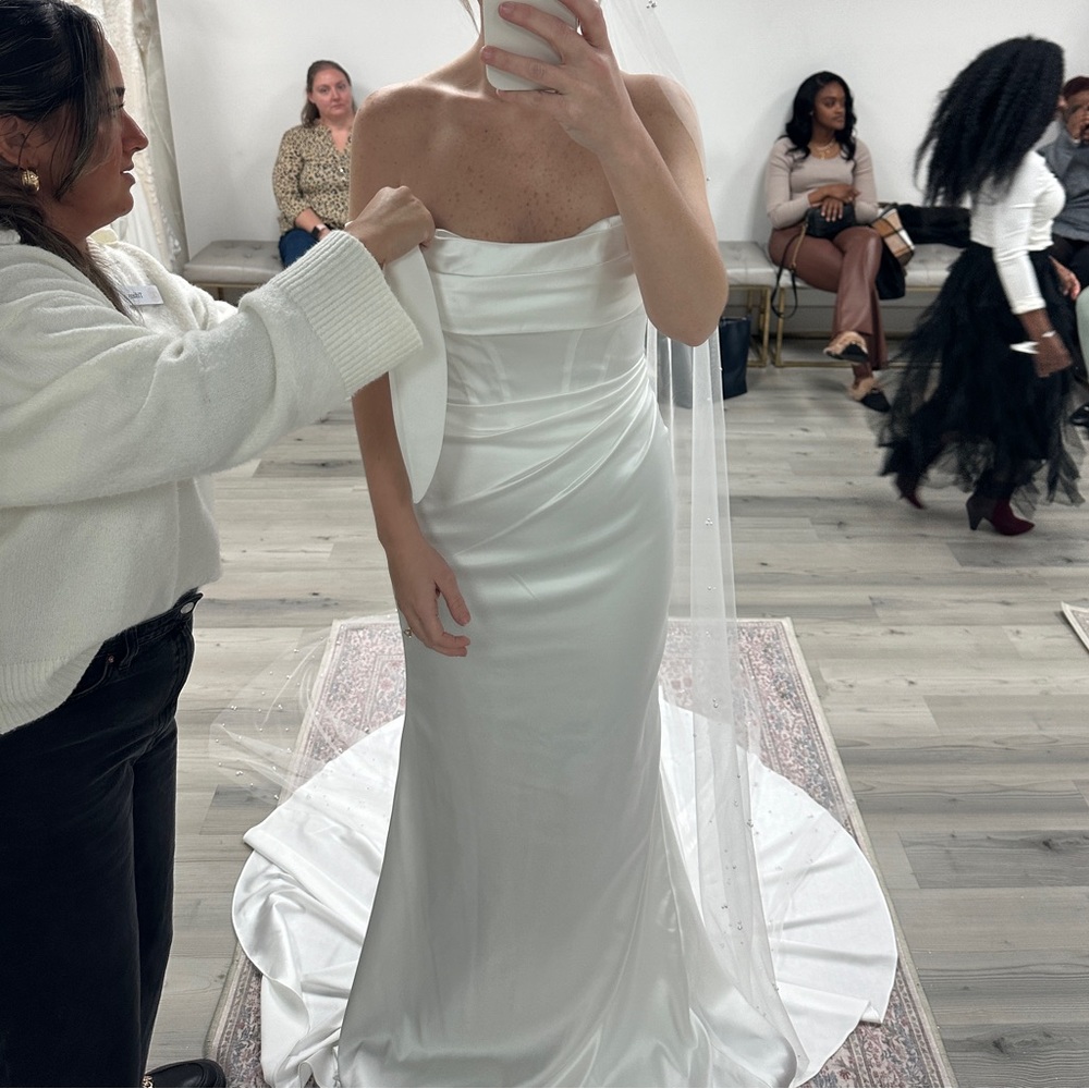 White Strapless Sheath Wedding Gown